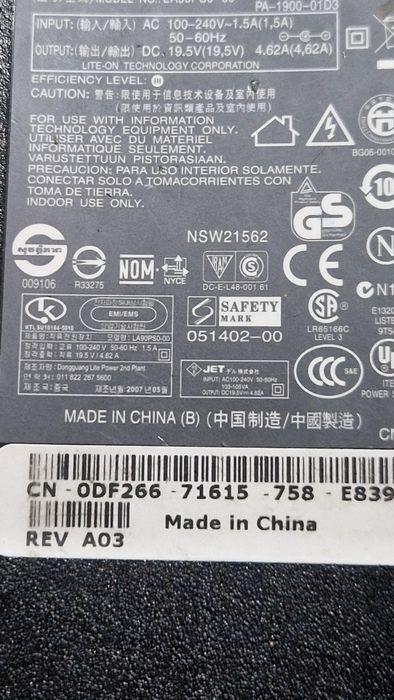 Încărcător Dell LA90PS0-00