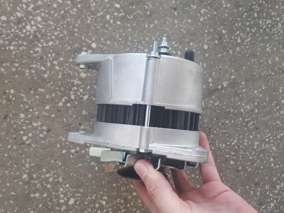 Alternator nou McCormick mc cormick