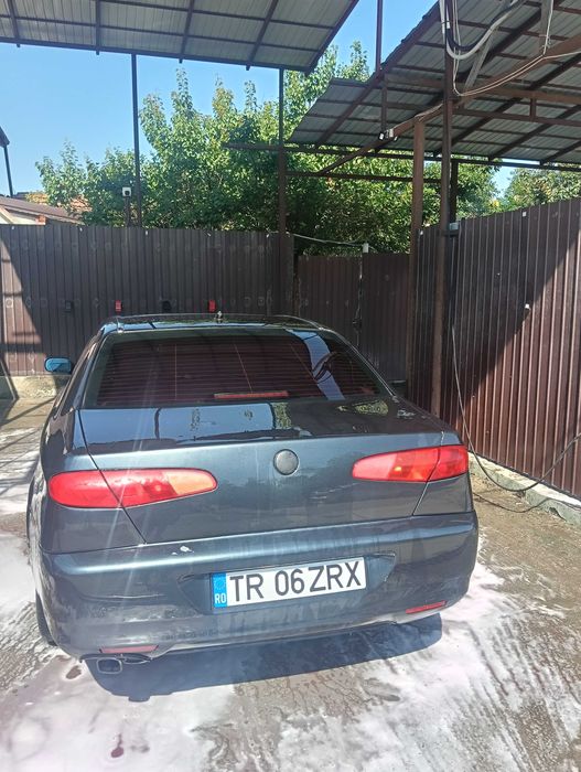 Vând sau schimb  Alfa Romeo 166