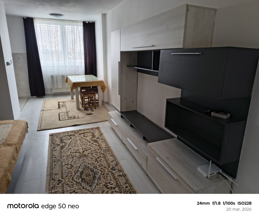 Închiriere ap. cu o camera pe str. Brașovului et.5 din 10, Tg.-Mures. tel.0745355088.