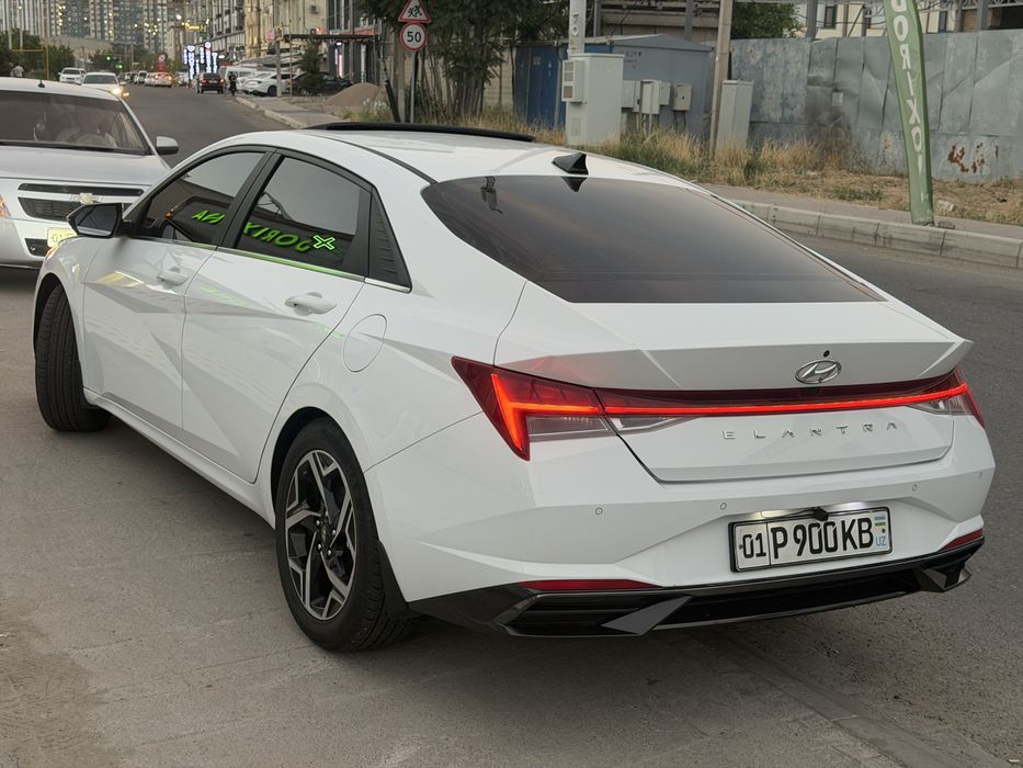 Hyundai elantra 2021 1.6 L