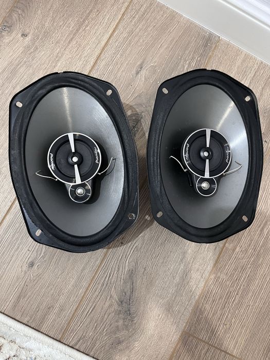 Калонка для машины