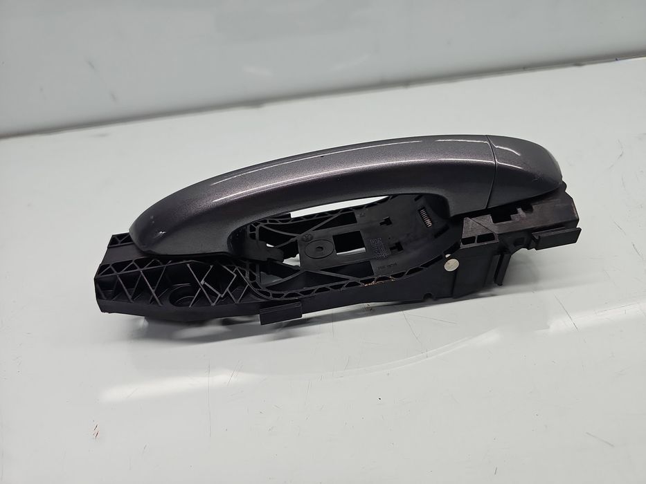 Maner usa stanga spate Volkswagen Golf 6 (5K1) [Fabr 2009-2013] LA7T