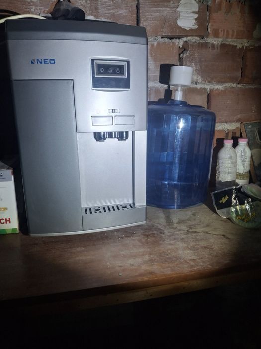 Диспенсър за вода  NEO WD-640