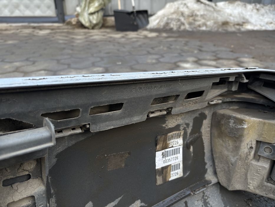 Бампер на w202 оригинал