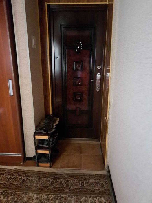 3 xonali uy sotiladi, Продается 3-х комнатная квартира