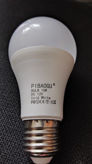 LED лампа за каравана или кемпер