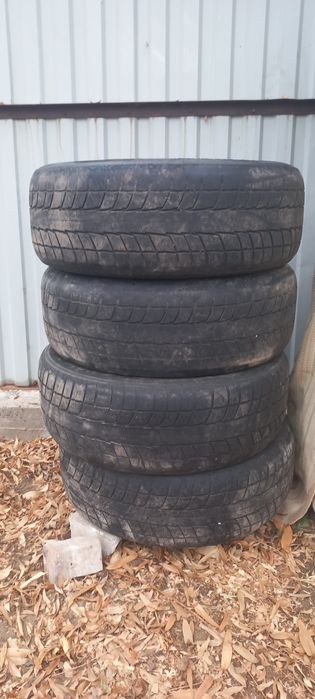 Зимный балон 215/60. 16