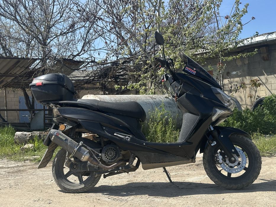 Макси лия 11000км