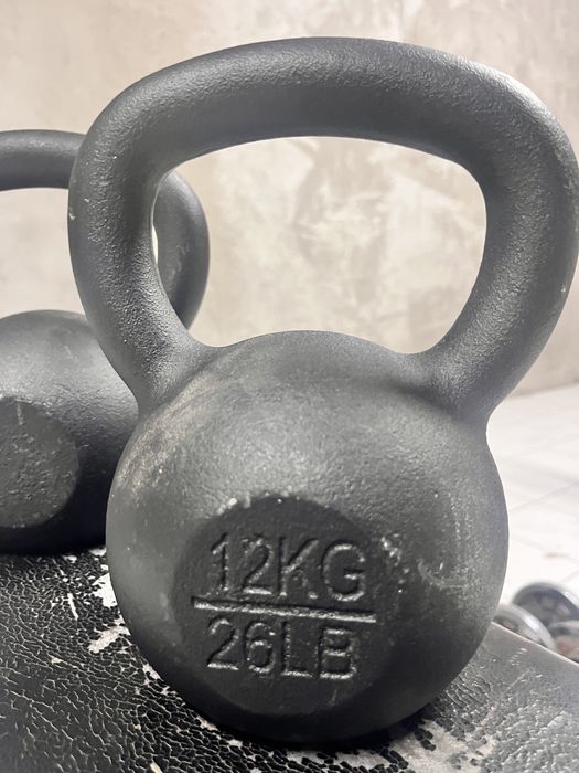 Гиря 12*2.  За приемлемую цену!!!