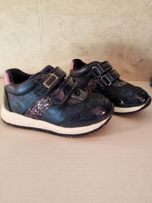 Обувки за малки госпожички