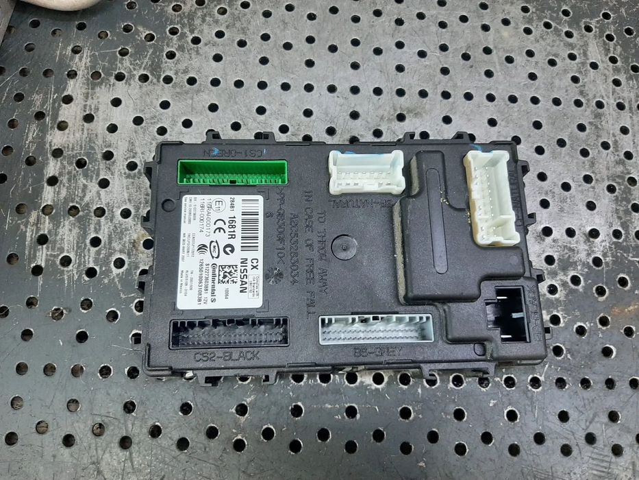 modul electronic 2.0 d renault koleos 1 hy dupa 2008  284b11681r  116rai000173