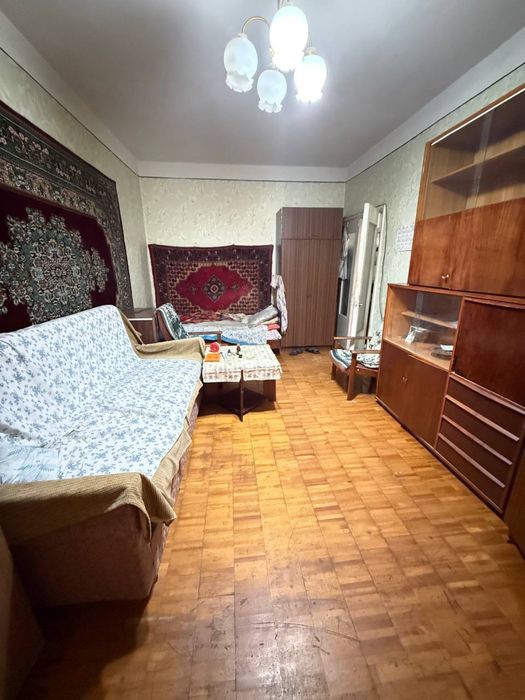 Массив КУШБЕГИ 1 комнатная Срочно Продаю