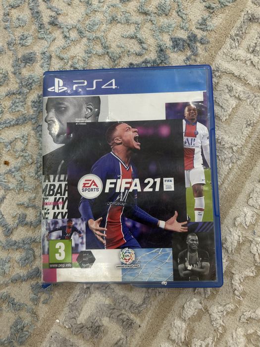 Продам FIFA 21 для PS4|5