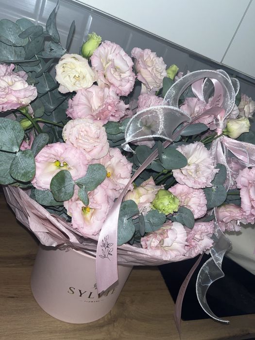 Өте әдемі нежный гүл  20к тенге $$$