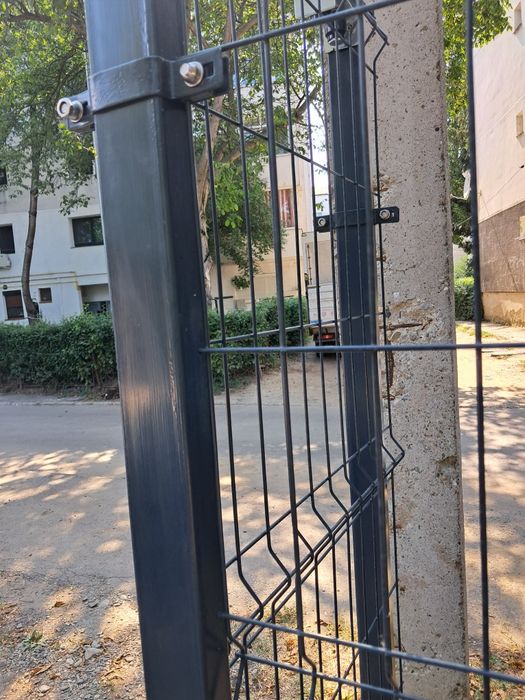 Vând gard din plasa burdurata