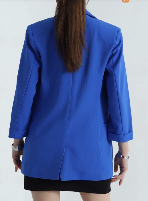 Продам синий пиджак