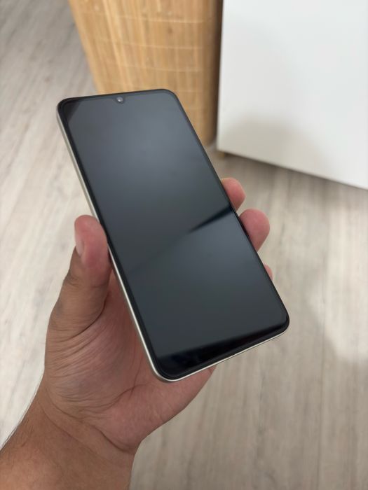 Vivo 25e 128Gb (В лучшем состояний)