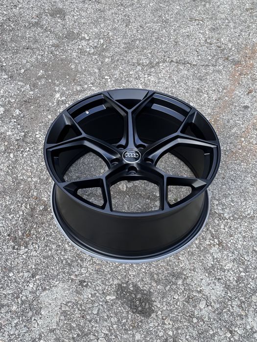 Джанти за Ауди Audi RS Performace 19 “ цола 5х112 чисто нови А4 А6 Q5