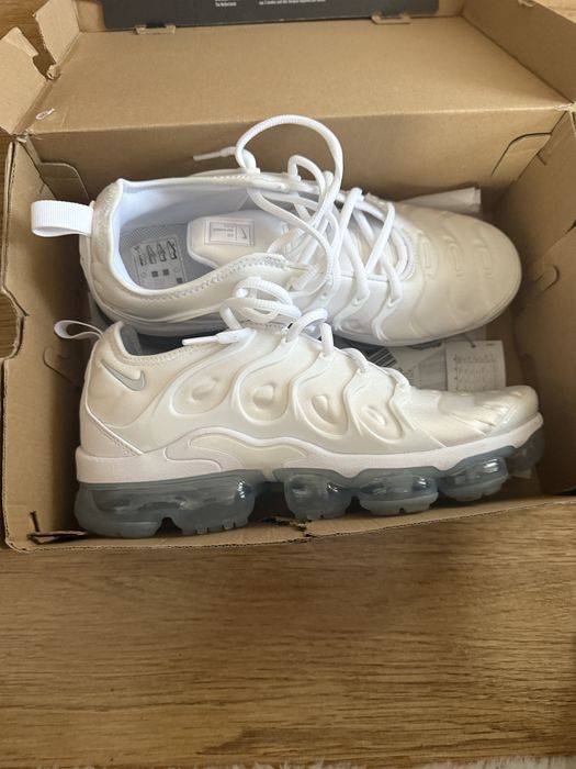 Vand Air Vapormax  Plus originali