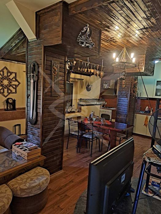 Продава се Къща в с. Орешец, Област Пловдив - 220 кв.м за 719 €/кв.м - Снимка #2