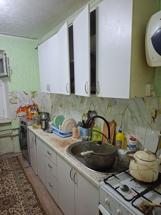 Срочно продам кухонный гарнитур