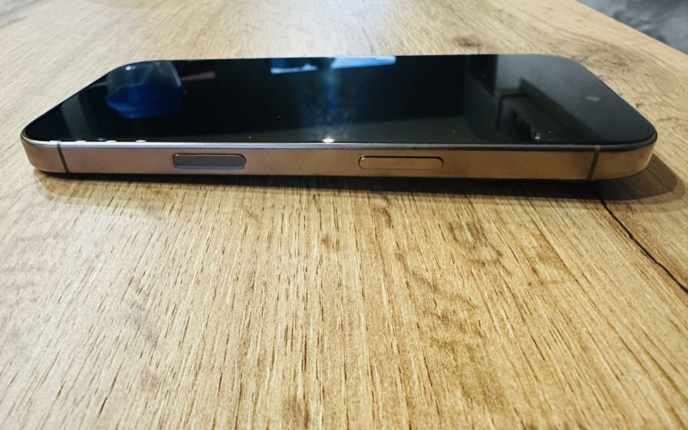 Iphone 16 Pro 256 GB  С Гаранция