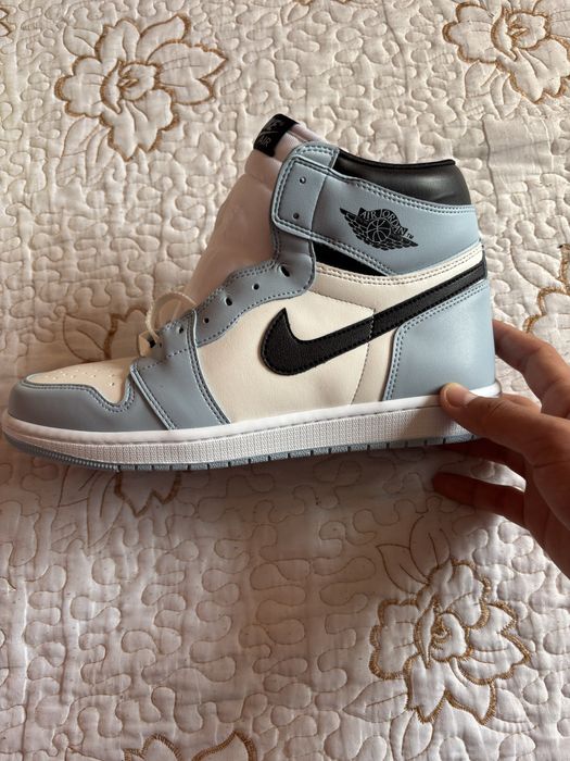 Jordan 1 baby blue