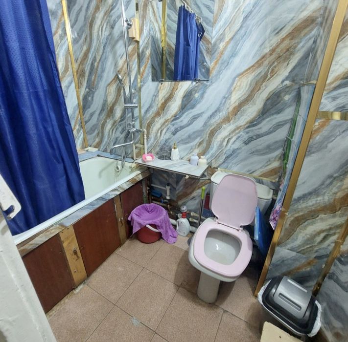 Срочно сдаётся аренда квартира на Кадышева базар