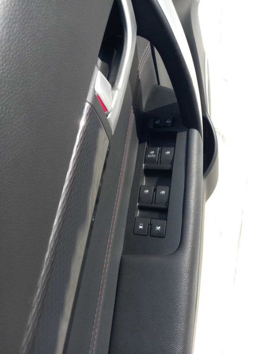 Дверные обшивки для Chevrolet Captiva 1, 2, 3, 4