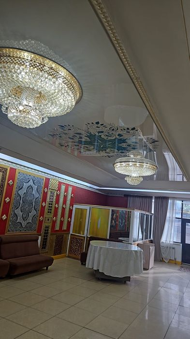 Продается люстры