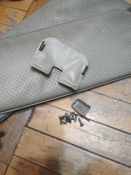 Автозапчасть. Ваз 2106. Панель потолка солнцезащитная.