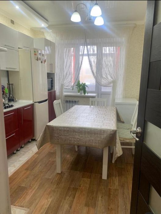 Продам кв Батыс 2, сзади ОблГай