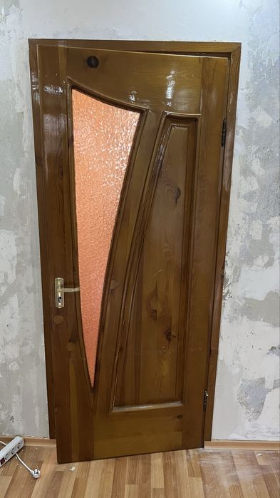 Двери из дерево отличного качество