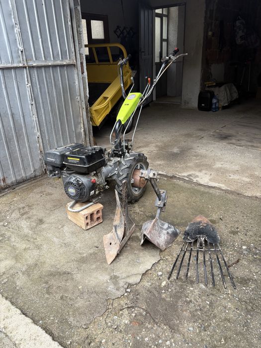 Мото блок със скоростна кутия