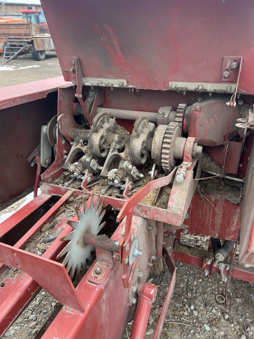 Пресс подборщик ростельмаш