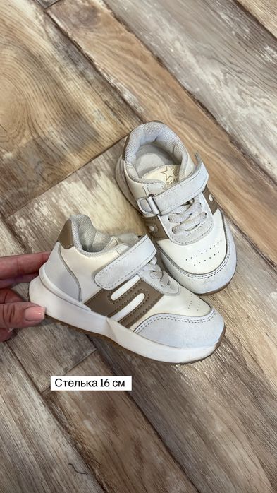 Продам детскую обувь в хорошем состоянии