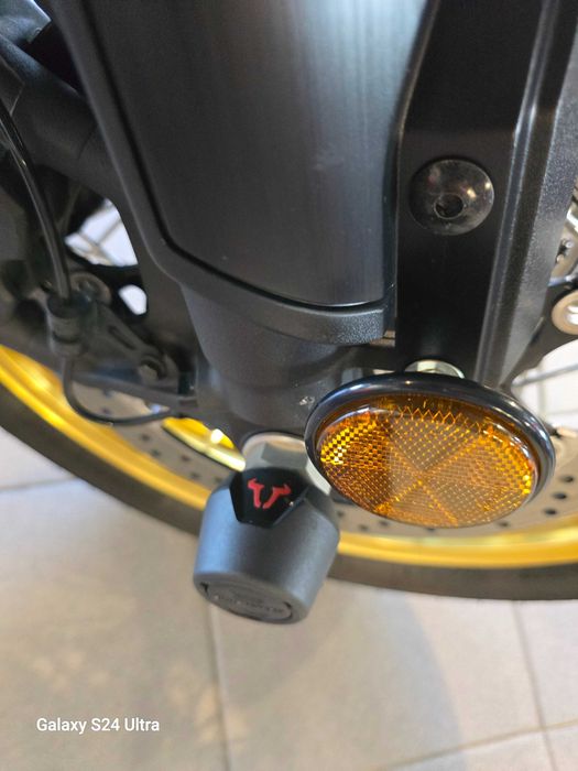 SUZUKI DL1050XT an 2021 4800 KM full accesorizat