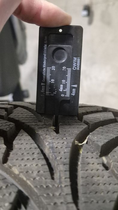 235 60 R16 - dot 2024