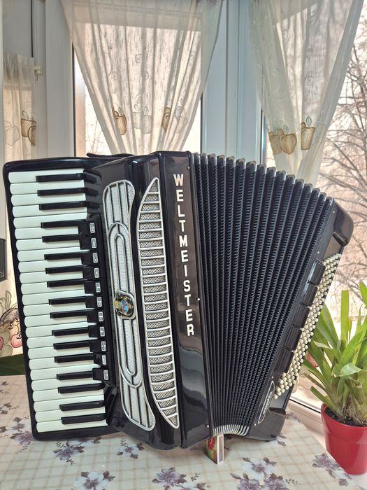 Acordeon Weltmeister Supita stare super