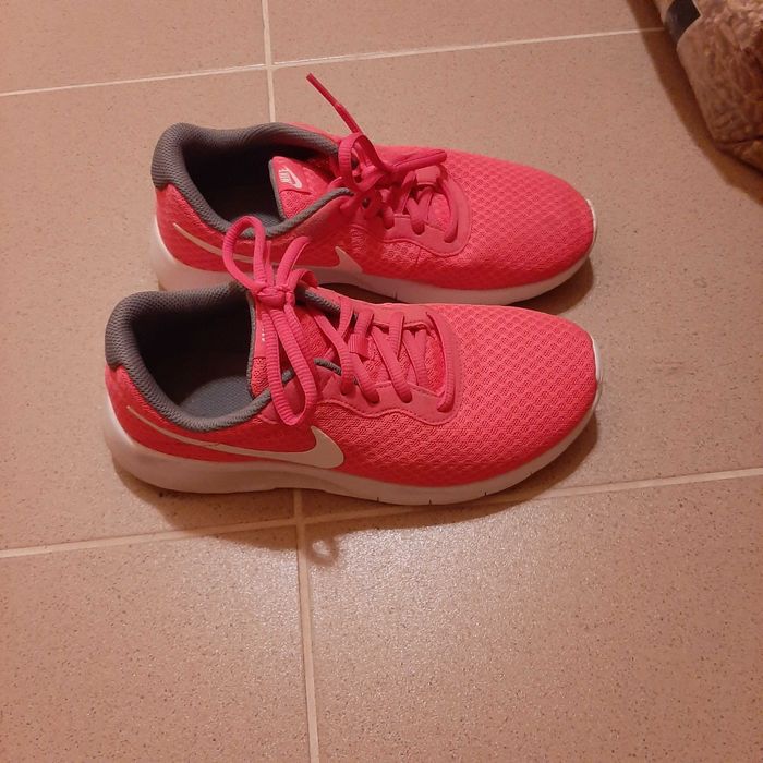 Маркови Маратонки ,дамски маратонки.