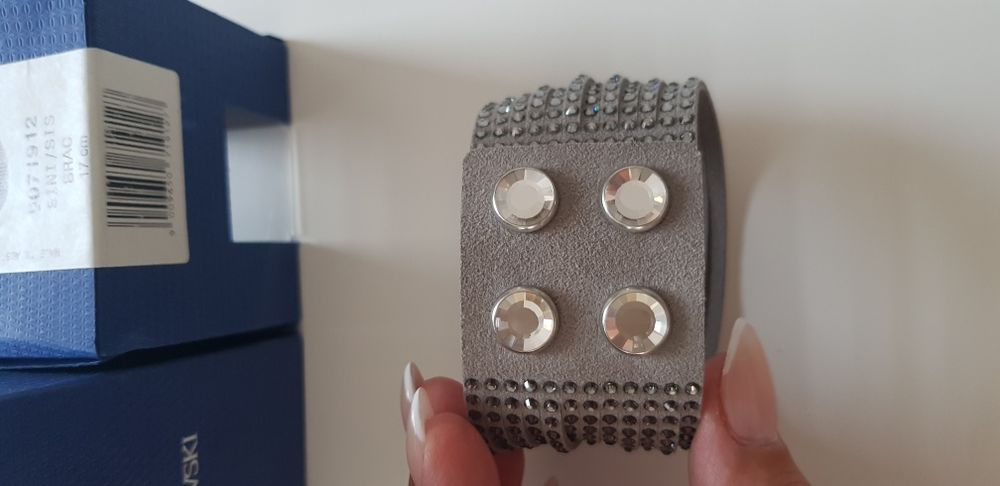 Гривна Swarovski