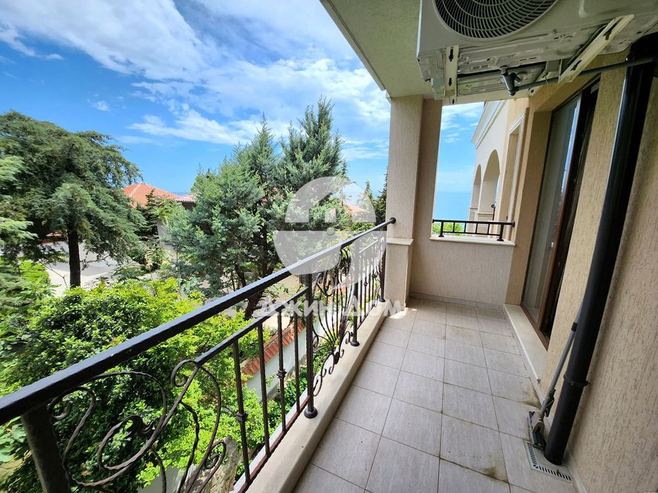 Продава се Двустаен апартамент в Свети Влас - 61 кв.м за 2378 €/кв.м - Снимка #6