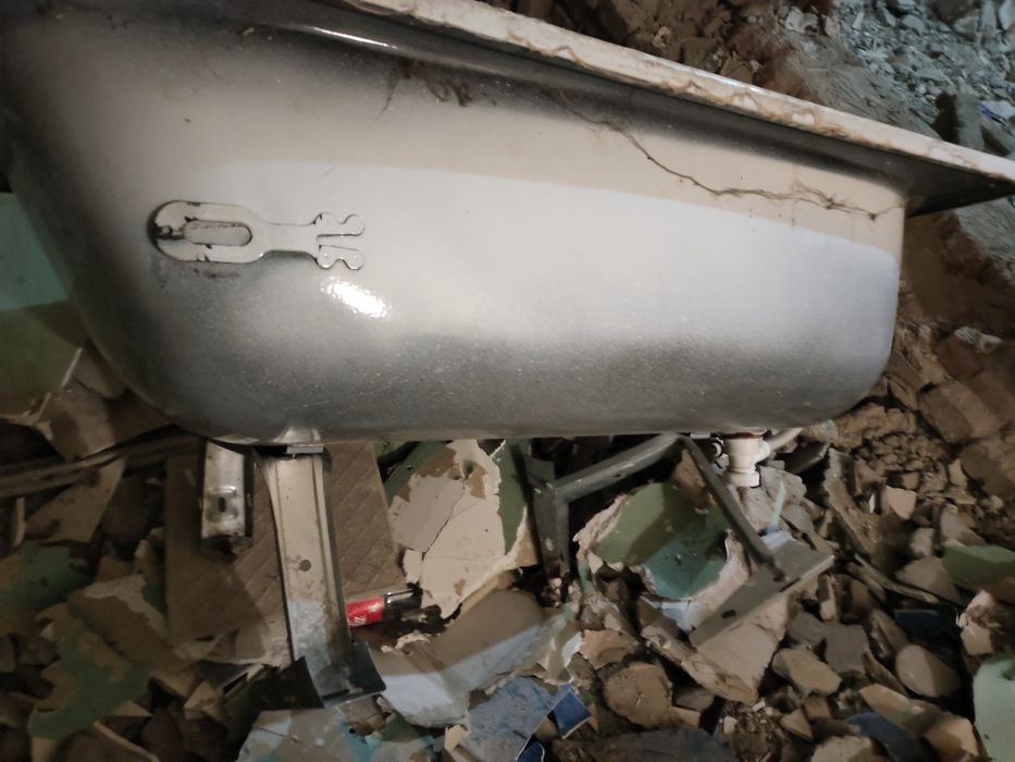 Продам ванну в хорошем состоянии