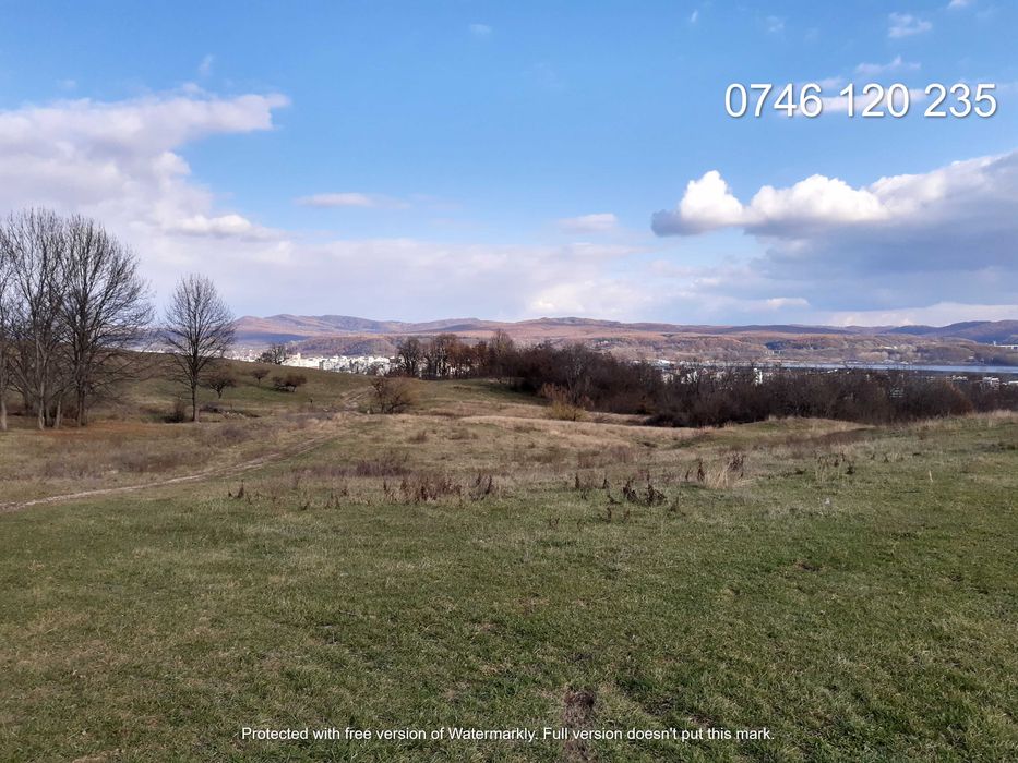 Teren intravilan Troianu