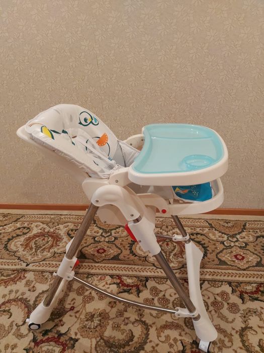 Детский столик