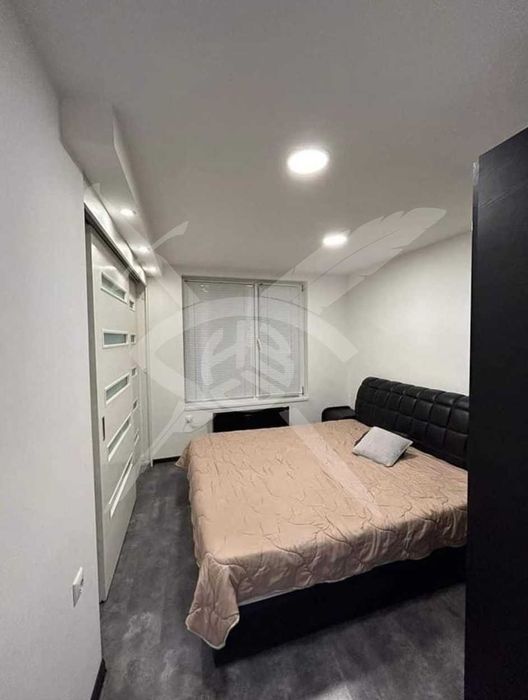 Дава се под наем Двустаен апартамент в Варна, Гръцка махала - 65 кв.м за 650 € - Снимка #3