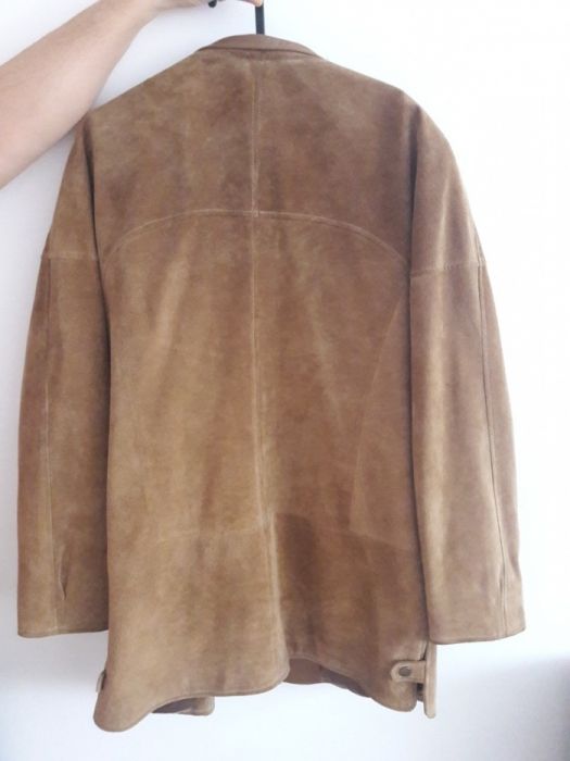 Geaca piele intoarsa
