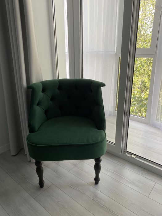 Кресло классическое