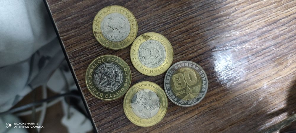 Продам монеты пишите
